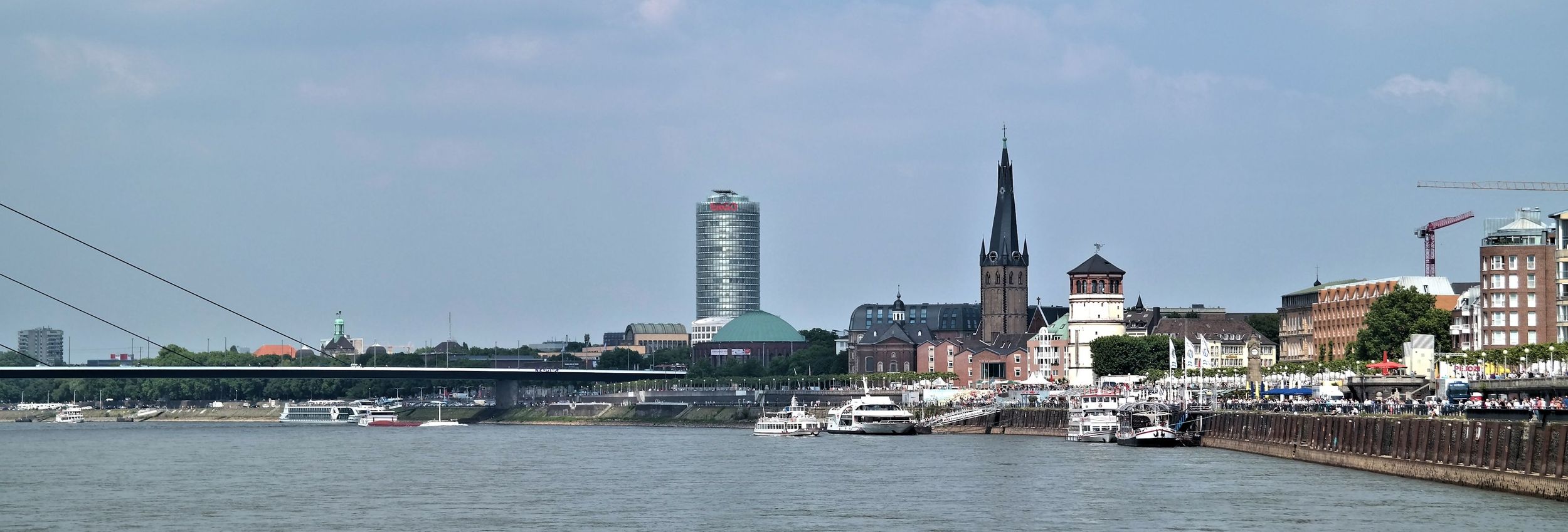 Bild Startseite: Skyline von Düsseldorf